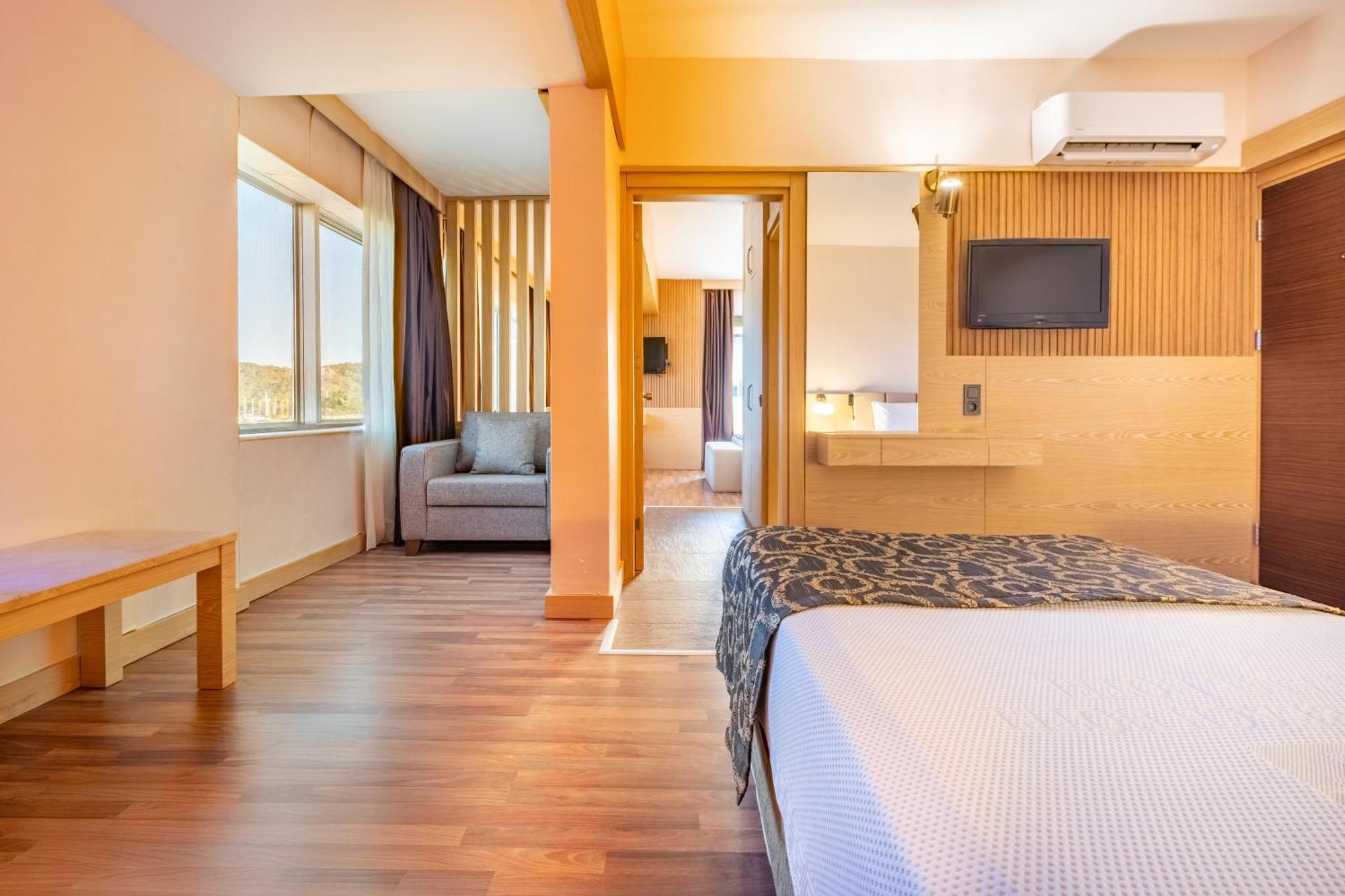 Fame Beach Hotel Kemer Bagian luar foto